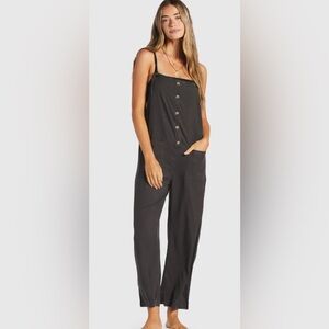 Billabong Button Front Beach Cruiser Jumpsuit Size Small NWOT